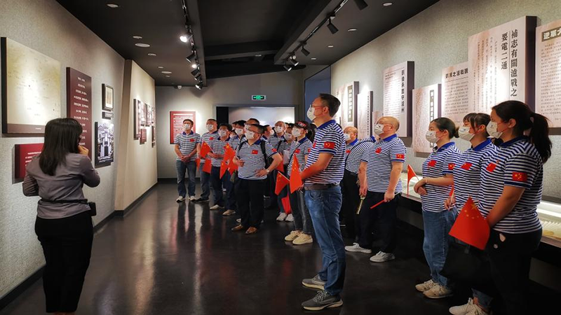 重溫崢嶸歲月，感悟紅色初心 ——瀘天化弘旭黨委開展“學(xué)黨史 感黨恩 跟黨走” 主題黨日活動(圖3)
