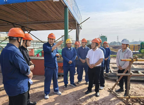 傅利才、郭春建到化工園區(qū)項(xiàng)目現(xiàn)場(chǎng)開(kāi)展節(jié)前安全檢查